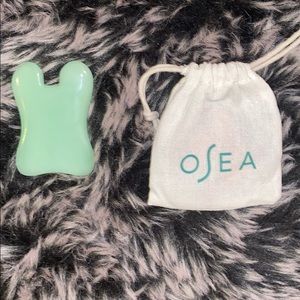 OSEA || 💚PURE JADE STONE 💚GUA SHA SCULPTOR